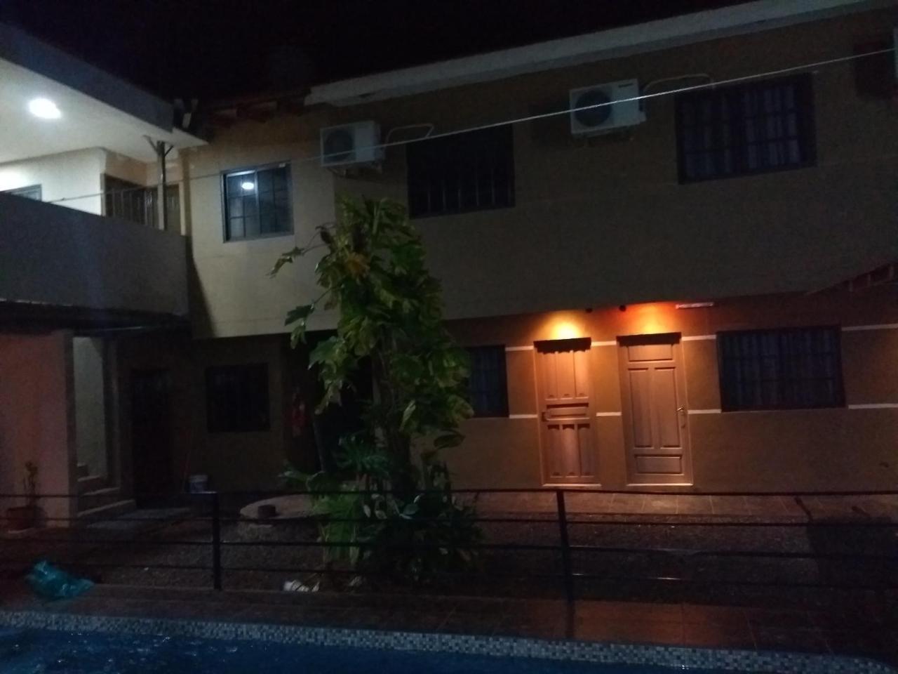 Farina Hospedajes Porto Iguaçu Exterior foto